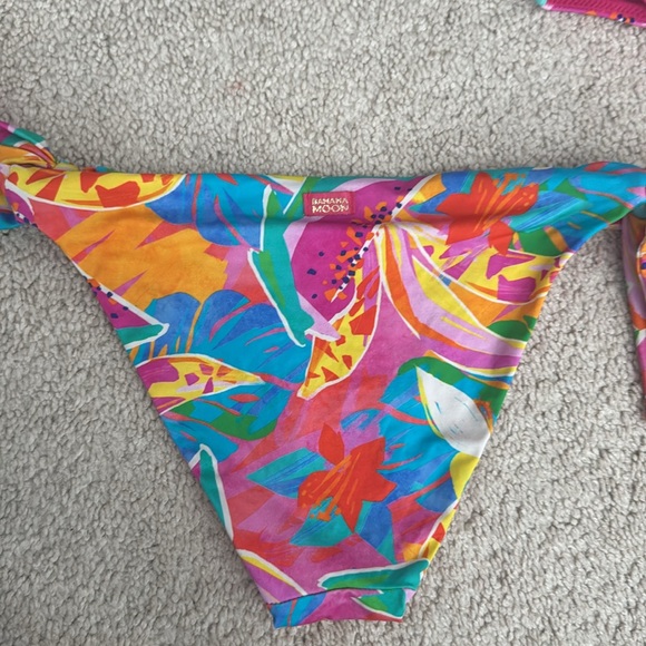 Colorful Bikini Set with Tie Straps - Picture 2 of 4